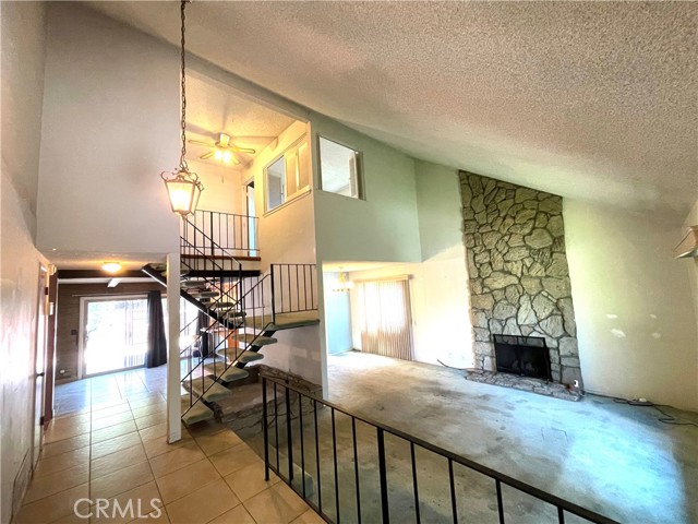 24224 Spicewood Lane, Harbor City CA: https://media.crmls.org/medias/6e922243-2e20-40d2-bcc0-b6ea13429c1c.jpg
