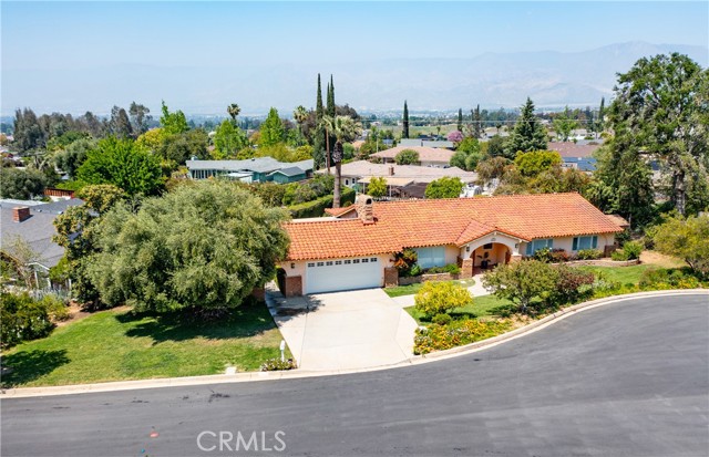 Detail Gallery Image 37 of 38 For 645 Alta Loma Dr, Redlands,  CA 92373 - 4 Beds | 2 Baths