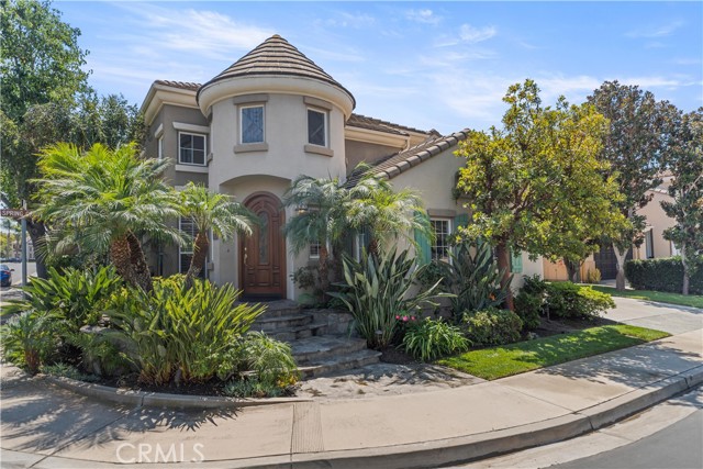Detail Gallery Image 2 of 66 For 16 Spring Grv, Irvine,  CA 92620 - 5 Beds | 3/1 Baths