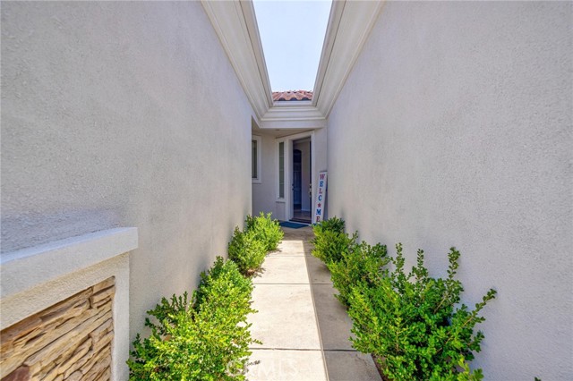 1708 Snowberry Road, Beaumont CA: https://media.crmls.org/medias/6e93846e-8c7e-4a6e-97a8-75bcf5520dc4.jpg