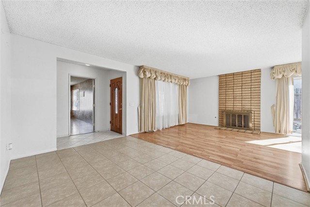 Detail Gallery Image 6 of 32 For 4314 Baggett Dr, Riverside,  CA 92505 - 4 Beds | 2 Baths