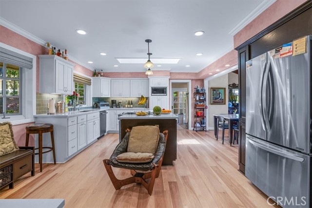 2355 Lake Marie Drive, Santa Maria CA: https://media.crmls.org/medias/6e948c3c-17cc-4746-8da7-9ec98ccc0150.jpg