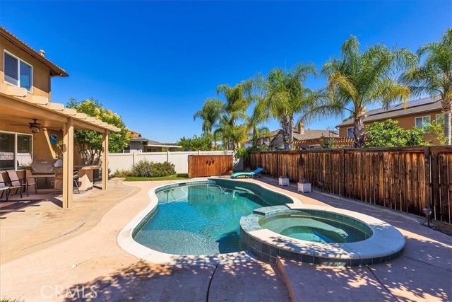 Image 34 of 43 For 31578 Waterfall Way