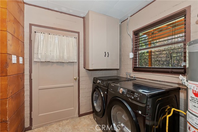 Detail Gallery Image 40 of 47 For 617 Acacia, Crestline,  CA 92325 - 5 Beds | 3 Baths