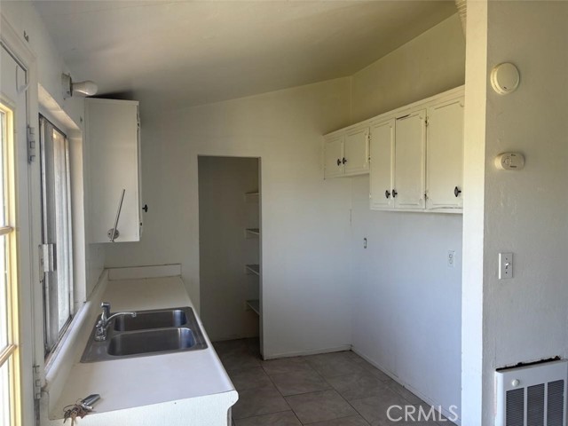 Detail Gallery Image 9 of 27 For 21024 79th, California City,  CA 93505 - 3 Beds | 1 Baths