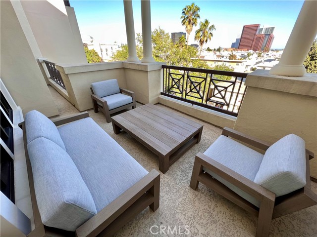 11847 Gorham Avenue, Los Angeles CA: https://media.crmls.org/medias/6e96496f-19fc-471e-820d-1c2e7c9c12cd.jpg