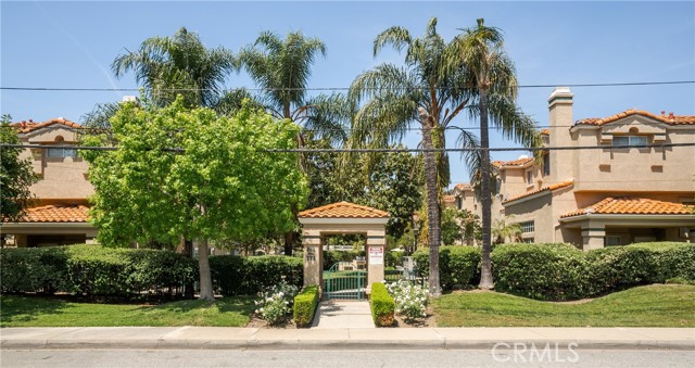 243 S San Dimas Canyon Road, San Dimas CA: https://media.crmls.org/medias/6e964ef2-3ea9-49ff-bb91-f92189437c49.jpg