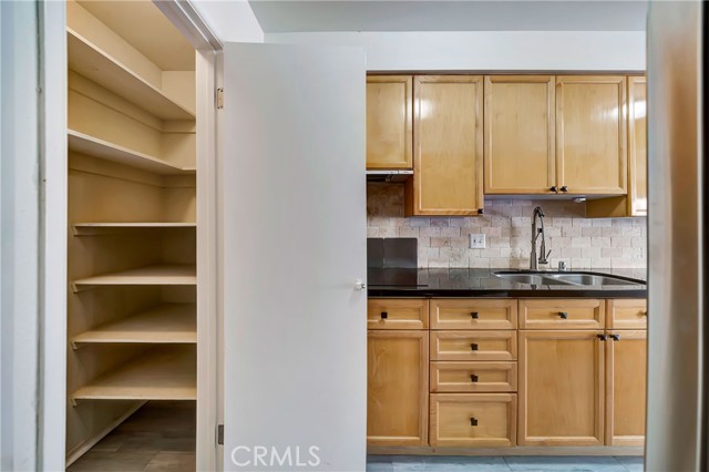 Detail Gallery Image 23 of 65 For 4647 Willis Ave #312,  Sherman Oaks,  CA 91403 - 2 Beds | 2 Baths