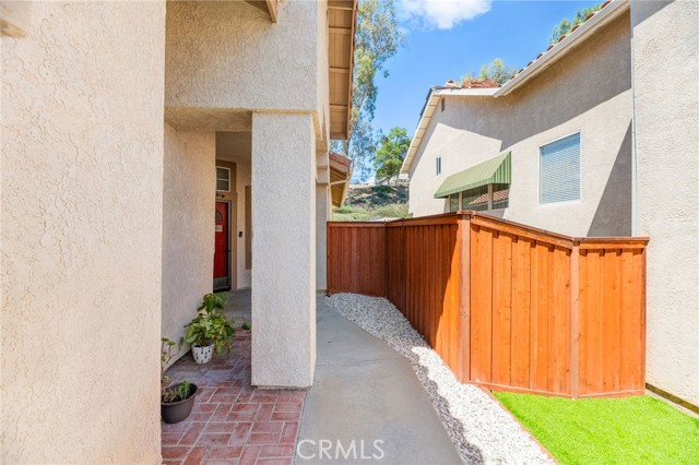 Detail Gallery Image 4 of 33 For 23832 Castinette, Murrieta,  CA 92562 - 3 Beds | 2 Baths
