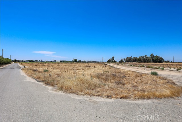 1777 Bird, Livingston CA: https://media.crmls.org/medias/6e9738e6-6738-43e2-b39b-131290b8d272.jpg