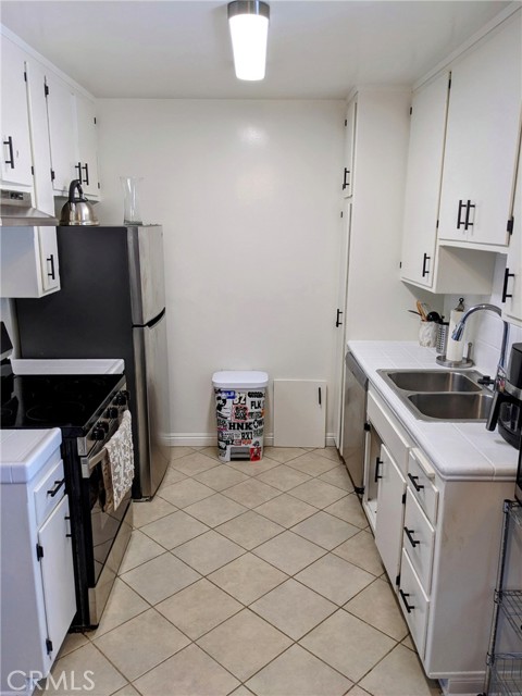 2758 Orange Avenue, Torrance CA: https://media.crmls.org/medias/6e973fbb-7774-4881-9398-8f8cbbdd4116.jpg