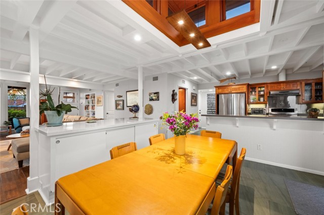 1687 Temple Hills Drive, Laguna Beach CA: https://media.crmls.org/medias/6e9891cf-3a33-4ea5-be7f-151f482a6e29.jpg