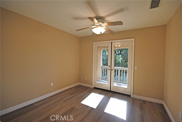 Detail Gallery Image 12 of 21 For 25550 via Ventana, Valencia,  CA 91381 - 3 Beds | 3 Baths