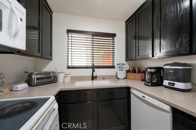 Detail Gallery Image 40 of 51 For 1812 Riverside Ave, Paso Robles,  CA 93446 - 4 Beds | 2/1 Baths