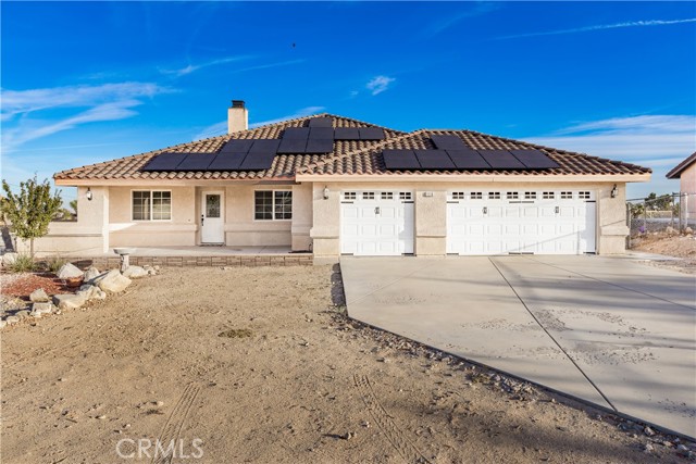 Detail Gallery Image 2 of 64 For 1118 Smoke Tree Rd, Pinon Hills,  CA 92372 - 3 Beds | 2 Baths