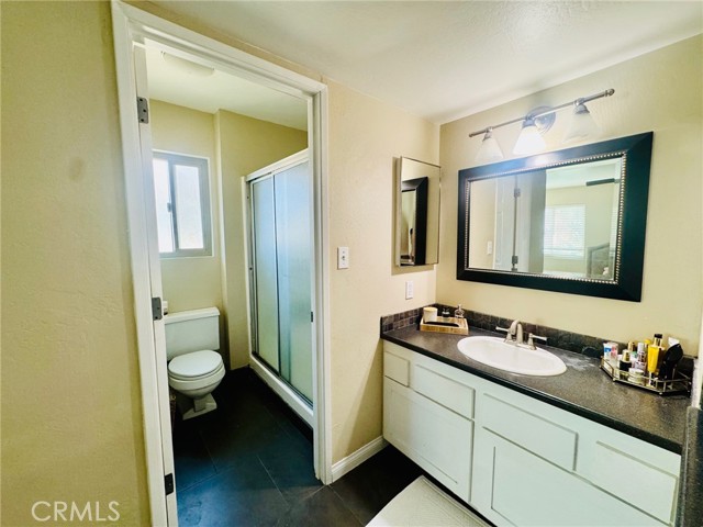 Detail Gallery Image 18 of 28 For 5308 Eastridge Ct, Bakersfield,  CA 93306 - 3 Beds | 2/1 Baths