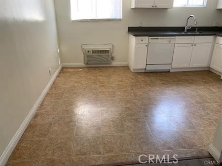 Detail Gallery Image 9 of 13 For 1908 Gardena Ave #10,  Glendale,  CA 91204 - 2 Beds | 1 Baths