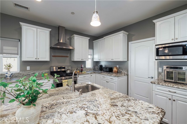 Detail Gallery Image 43 of 75 For 4133 Rogers Ln, Spring Valley,  CA 91977 - 4 Beds | 4 Baths