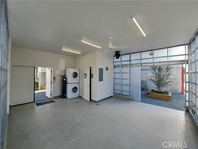 Detail Gallery Image 17 of 23 For 161 N Garden St, Ventura,  CA 93001 - 1 Beds | 2 Baths