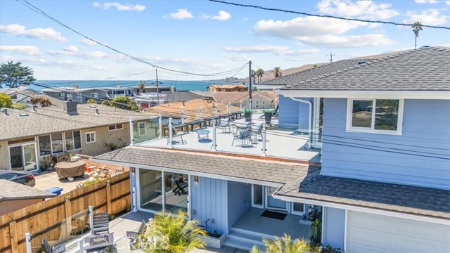 31 N 3rd Street, Cayucos CA: https://media.crmls.org/medias/6e9bdbb5-e37e-4ddb-8de2-e4798d165ab1.jpg