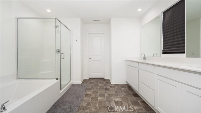 Image 26 of 40 For 773 Pinehurst Street