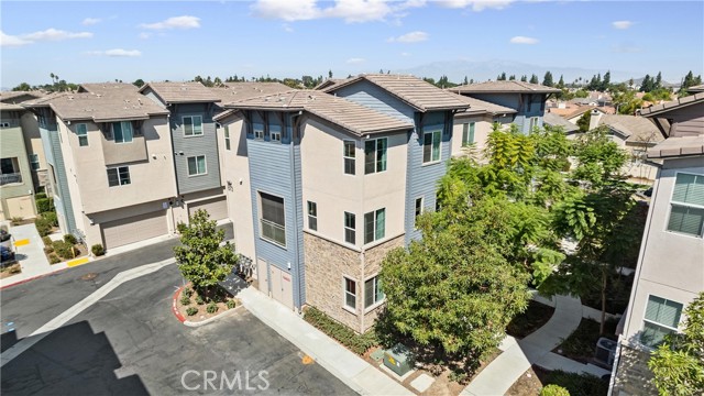 Detail Gallery Image 5 of 39 For 873 Savi Dr #103,  Corona,  CA 92878 - 4 Beds | 3/1 Baths