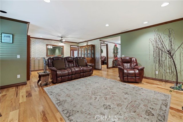 Detail Gallery Image 10 of 61 For 6565 Lorraine, Riverside,  CA 92506 - 3 Beds | 2 Baths