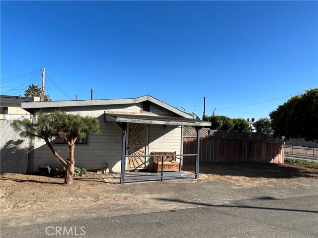 6832 Zelzah Avenue photo 4