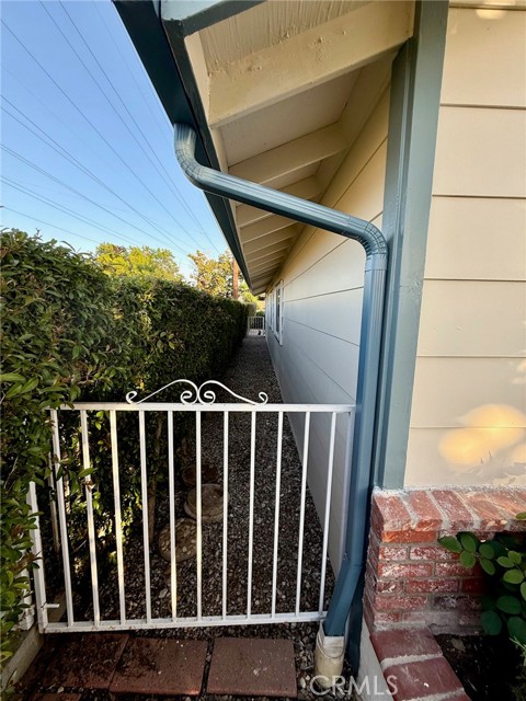 Detail Gallery Image 9 of 18 For 14742 San Jose St, –,  CA 91345 - 3 Beds | 2 Baths