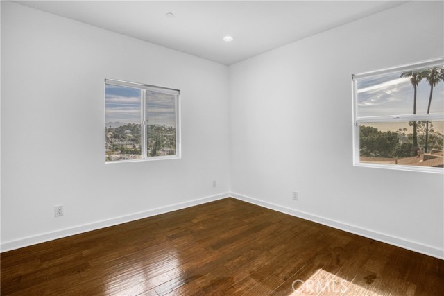 Detail Gallery Image 19 of 41 For 3439 Winslow, Los Angeles,  CA 90026 - 4 Beds | 3 Baths