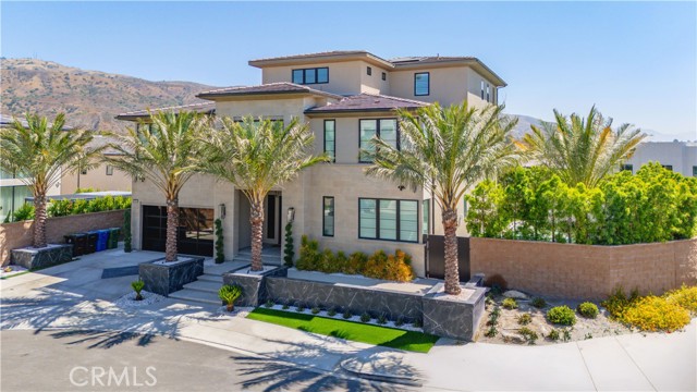 Detail Gallery Image 4 of 7 For 20043 Mersey Ln, Porter Ranch,  CA 91326 - 5 Beds | 6/1 Baths