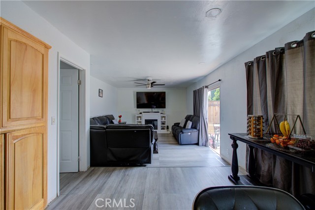 180 Churchill Place, Gilroy CA: https://media.crmls.org/medias/6ea10134-e6f2-4e65-b335-fb6eda7295f9.jpg