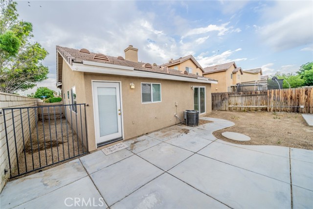 Detail Gallery Image 32 of 41 For 13892 Summer Wind St, Victorville,  CA 92394 - 3 Beds | 2 Baths