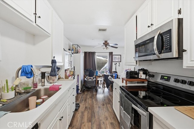 Detail Gallery Image 8 of 19 For 28531 via Princesa #C,  Murrieta,  CA 92563 - 2 Beds | 1/1 Baths