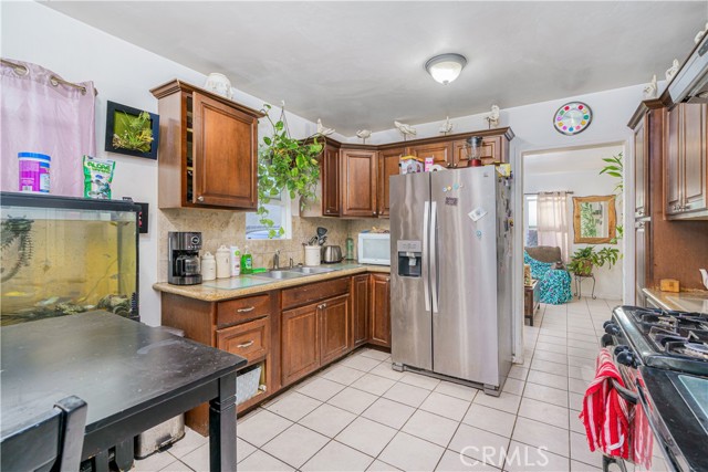604 N Lincoln Street, Santa Maria, CA, 93458 604 N Lincoln Street, Santa Maria, CA, 93458