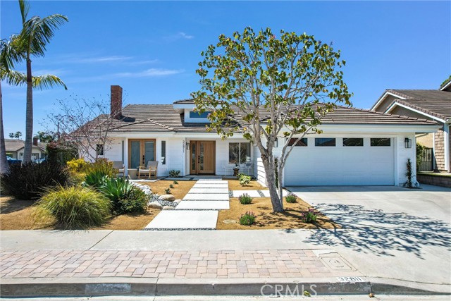 Detail Gallery Image 1 of 29 For 32811 Matthew Dr, Dana Point,  CA 92629 - 4 Beds | 3 Baths