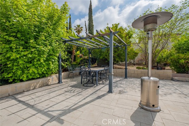 Detail Gallery Image 6 of 34 For 10404 Jardine Ave, Sunland,  CA 91040 - 2 Beds | 1 Baths