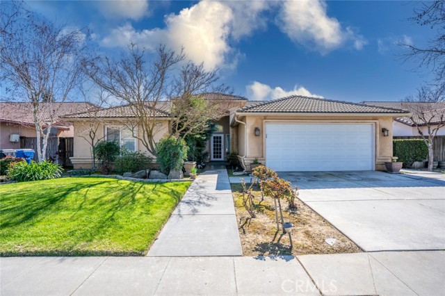 Detail Gallery Image 1 of 1 For 3728 via Capitola, Madera,  CA 93637 - 4 Beds | 2 Baths