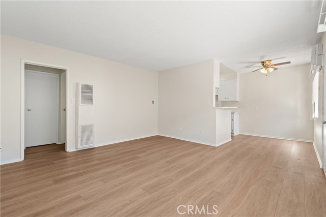 Detail Gallery Image 5 of 16 For 437 W Glenoaks Bld, Glendale,  CA 91202 - – Beds | – Baths