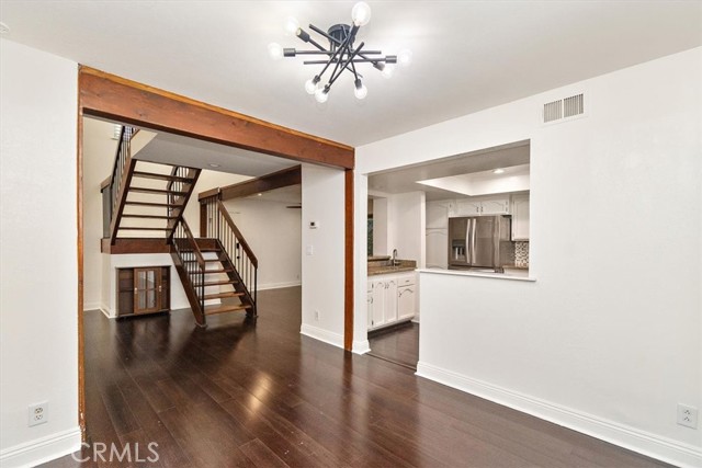 Detail Gallery Image 9 of 26 For 1908 Speyer, Redondo Beach,  CA 90278 - 3 Beds | 2/1 Baths