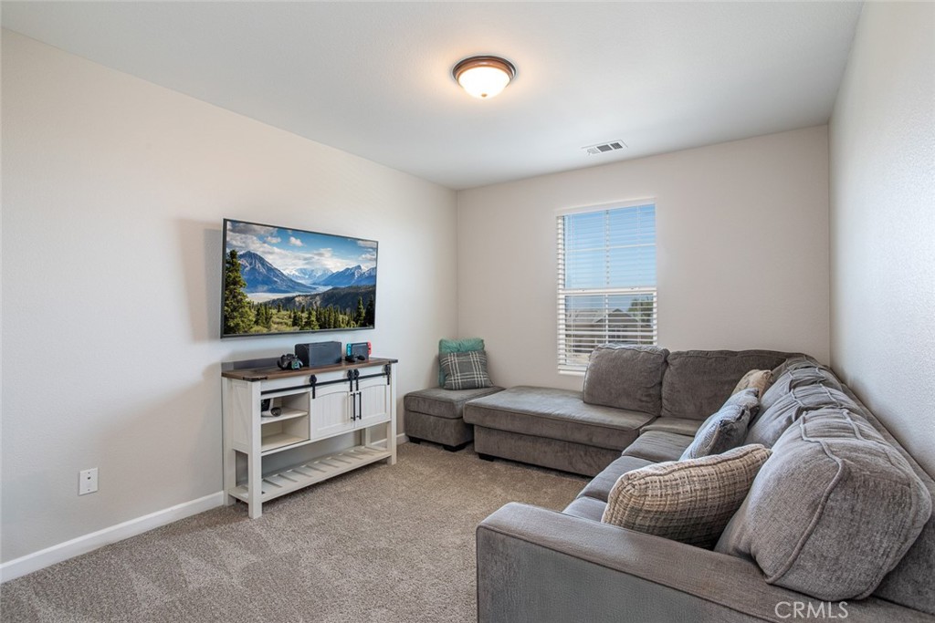 MLS #OC25135935 img 23