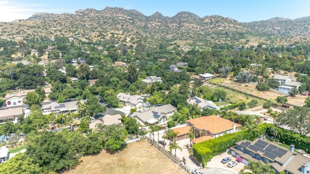 22455 Pacific Oak Drive, Chatsworth, California 91311, 5 Bedrooms Bedrooms, ,6 BathroomsBathrooms,Single Family Residence,For Sale,Pacific Oak,SR24112710