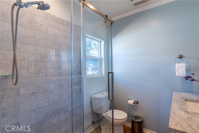 1924 Robinson Street, Redondo Beach, California 90278, 2 Bedrooms Bedrooms, ,2 BathroomsBathrooms,Residential,Sold,Robinson,SB22083068