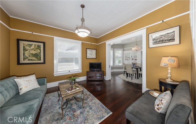 331 Nordina Street, Redlands CA: https://media.crmls.org/medias/6eabafec-abb5-4679-a79c-8e5e1f637938.jpg