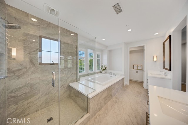 72 English Saddle, Irvine CA: https://media.crmls.org/medias/6eac332f-ee45-40c7-8dc8-13c4036dee90.jpg