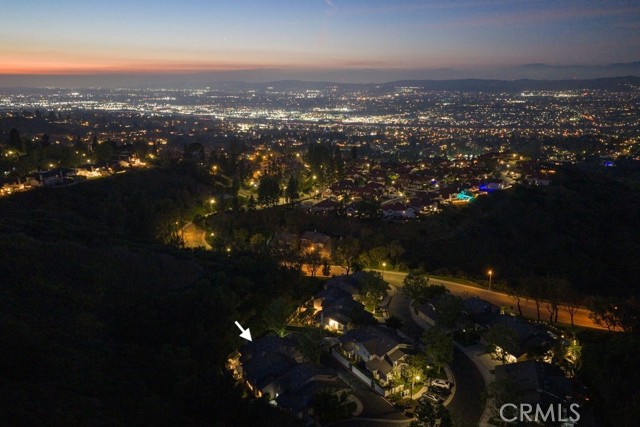 Detail Gallery Image 7 of 30 For 847 S Amber Ln, Anaheim Hills,  CA 92807 - 3 Beds | 3 Baths