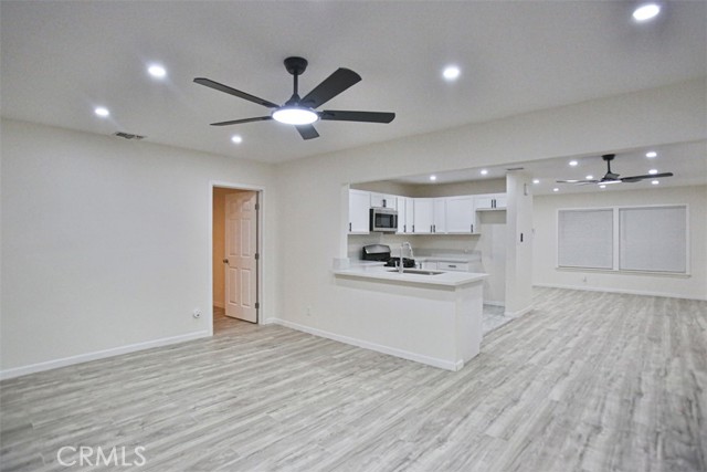 Detail Gallery Image 3 of 30 For 1414 Cedar, San Bernardino,  CA 92404 - 5 Beds | 3 Baths