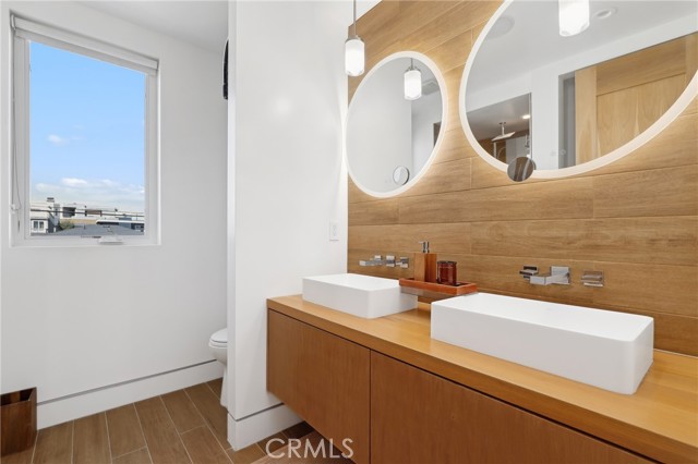 620 Huntington Street, Huntington Beach CA: https://media.crmls.org/medias/6eaf4641-e0a7-401a-8cf0-6dbe1f7985ff.jpg
