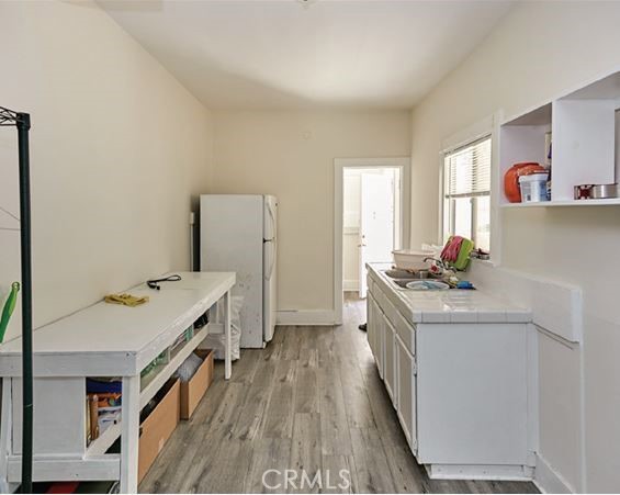 Detail Gallery Image 3 of 8 For 412 E 16th St, Long Beach,  CA 90813 - – Beds | – Baths