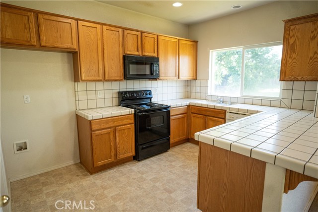 Detail Gallery Image 12 of 40 For 156 Yew Ct, Merced,  CA 95341 - 3 Beds | 2 Baths